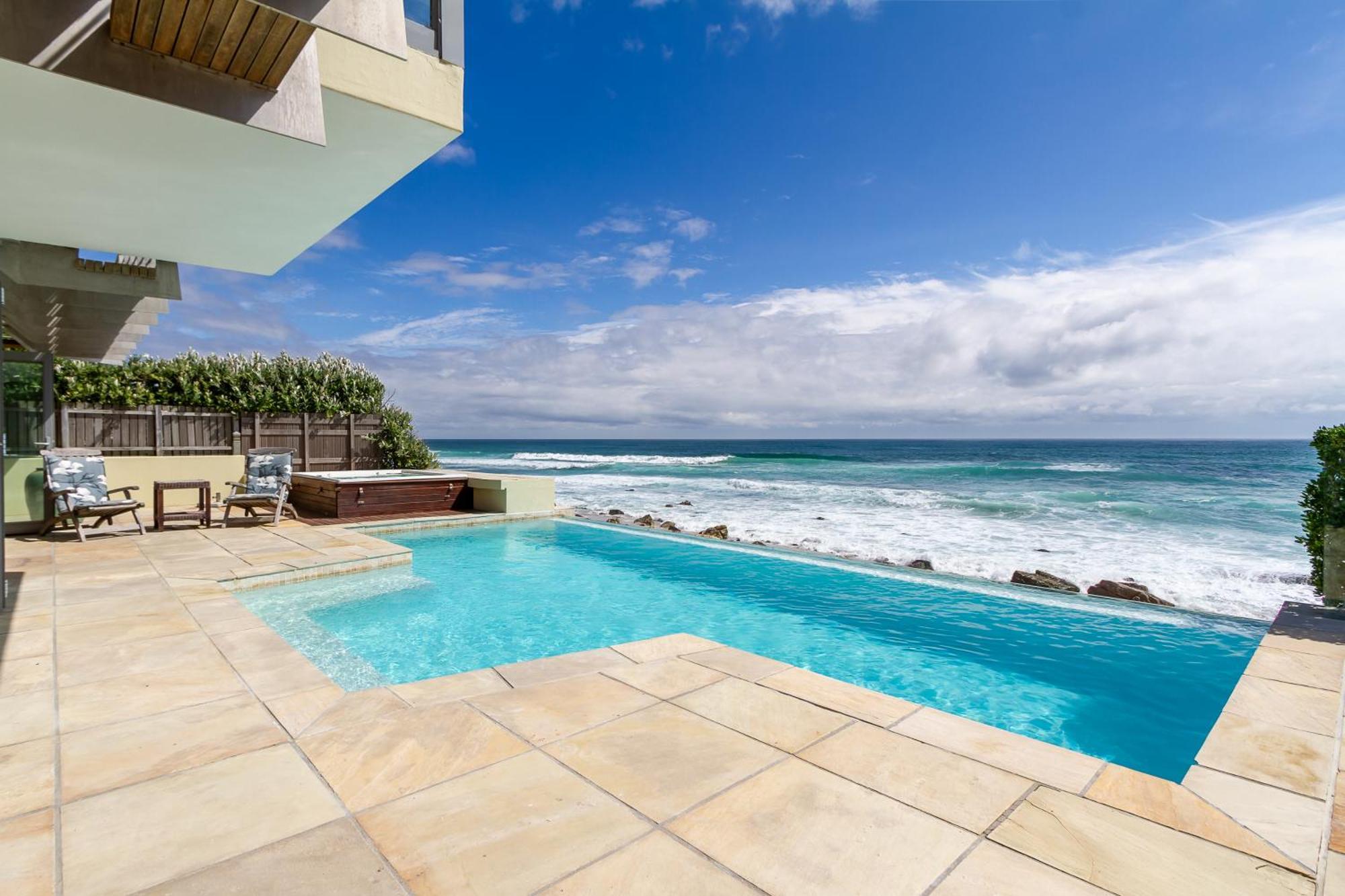 Villa Misty Cliffs Scarborough Exterior photo